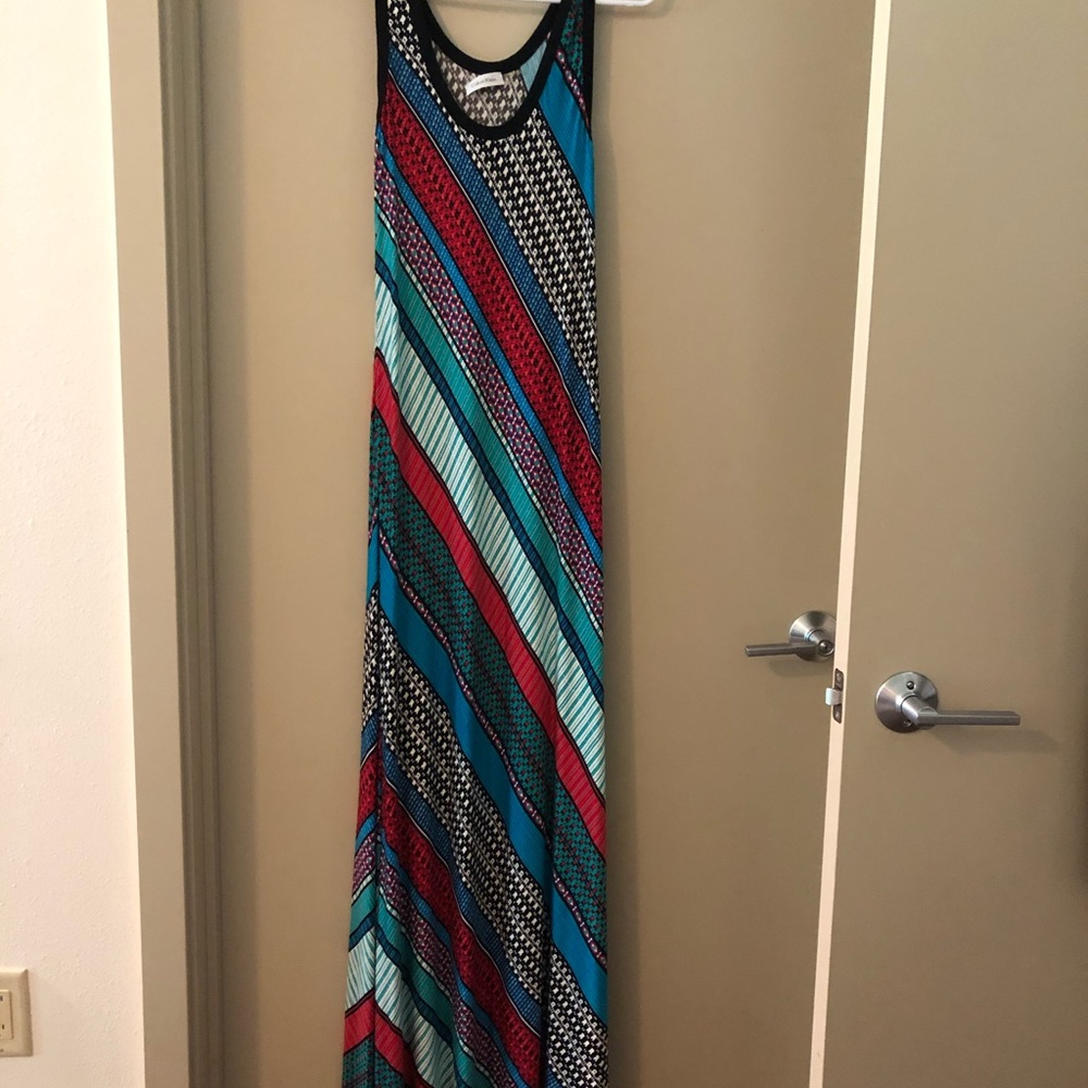 COLORFUL MAXI DRESS